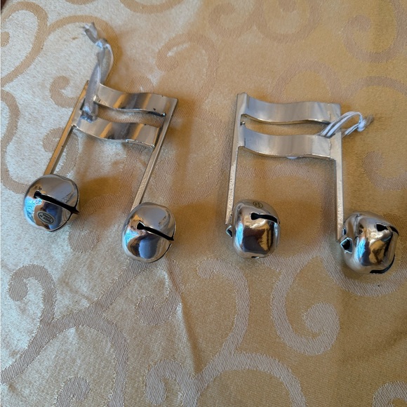Jingle musical notes - Picture 1 of 2